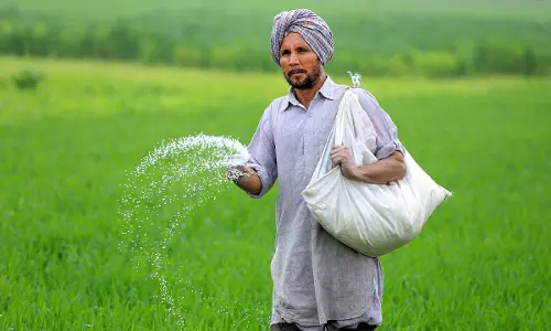 India Urea Plants at Half Capacity as West Asia Tensions Choke Gas Supplies