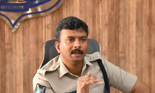Prakasam Police Crackdown on Gambling, Getting Book Multiple Cases