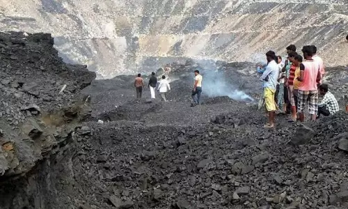 SCCL Blasting Cracks Homes, Rajapur Villagers Seek Relocation