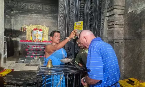 UK travel writer Robert Parker explores Ramappa Temple