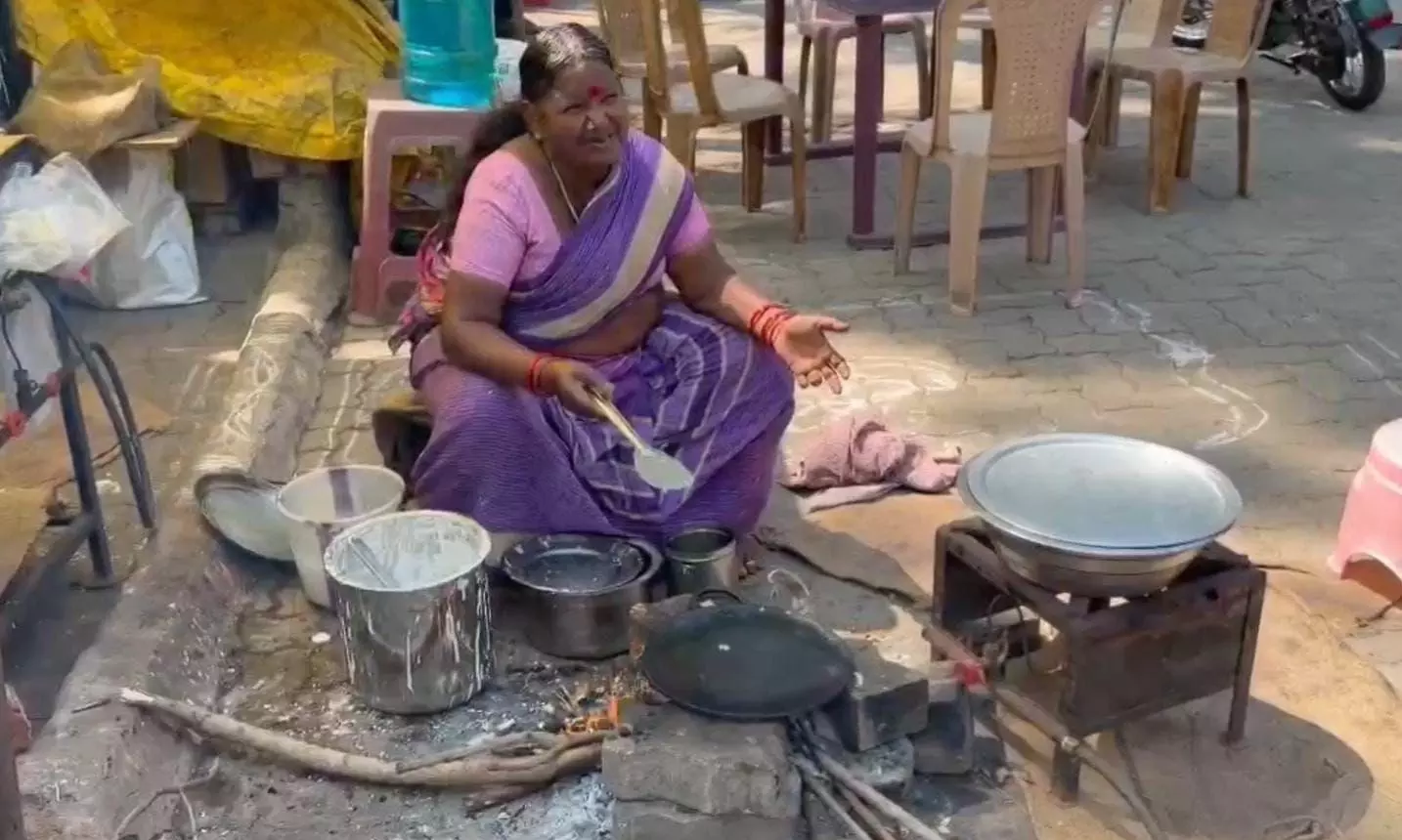 Gas Shortage Slows Food Service To Pilgrims At Private Outlets In Tirumala