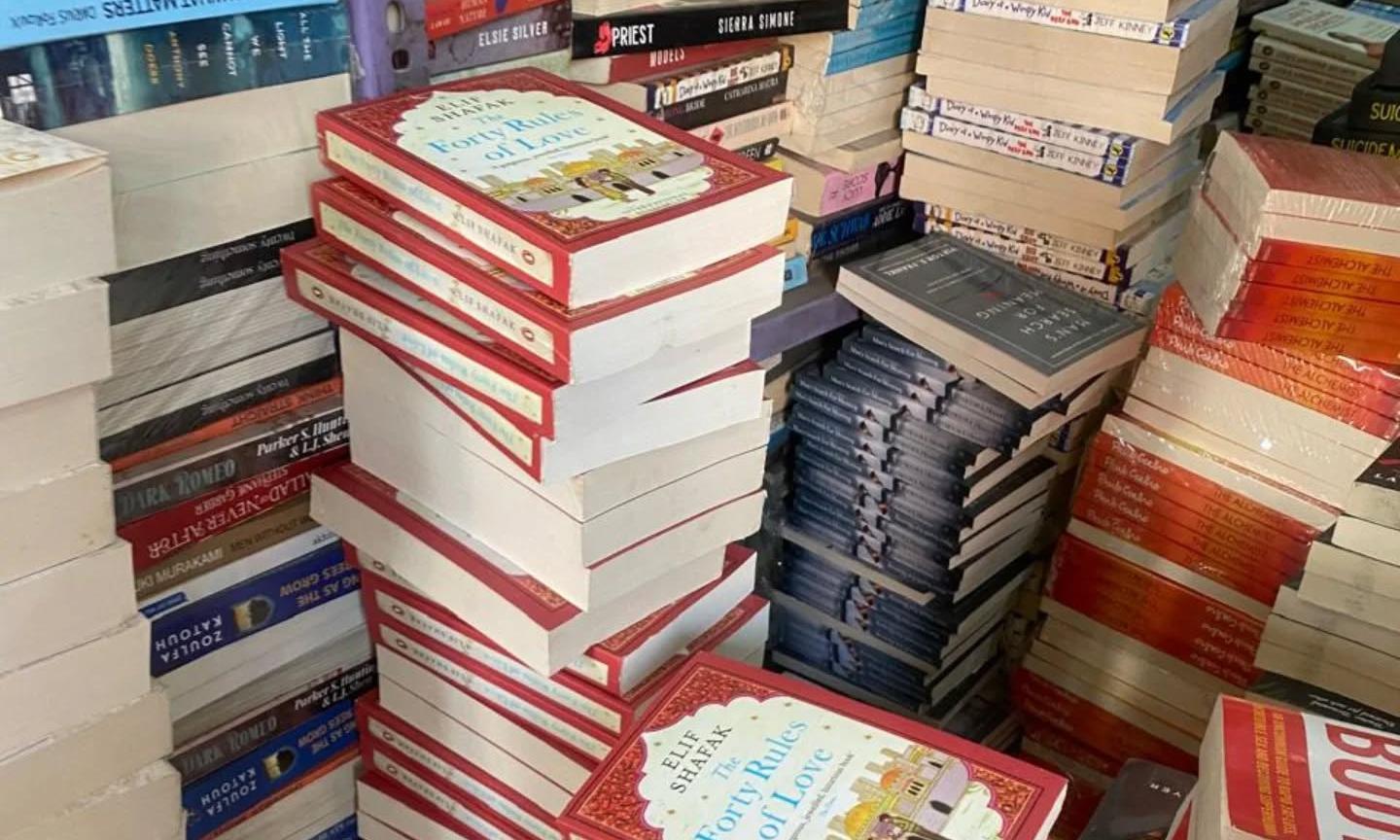 India's Book Piracy Bust Highlights Price Gap Dilemma and Affordability