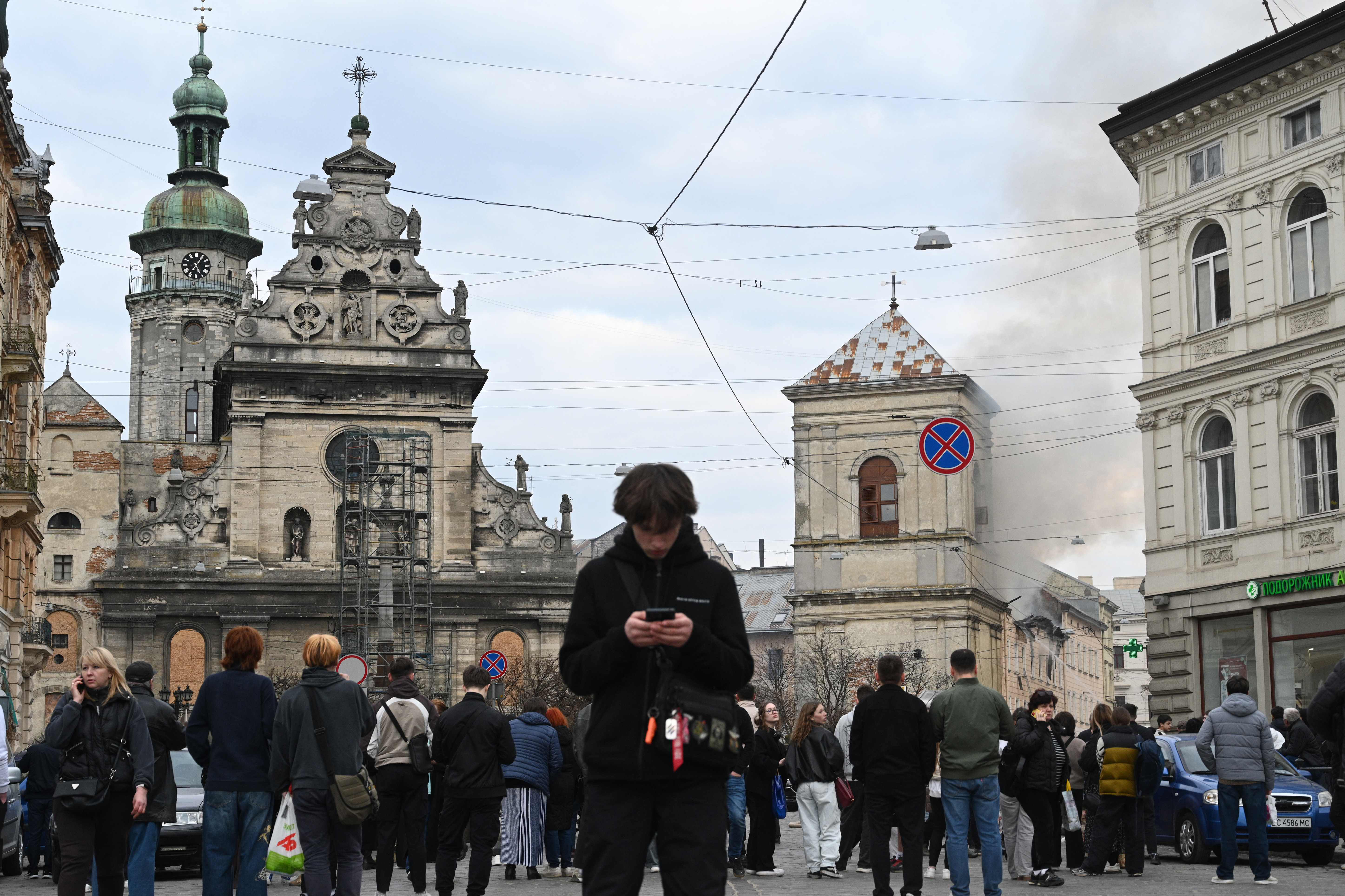 Russia Launches 400 Drones on Ukraine, Signals Spring Offensive