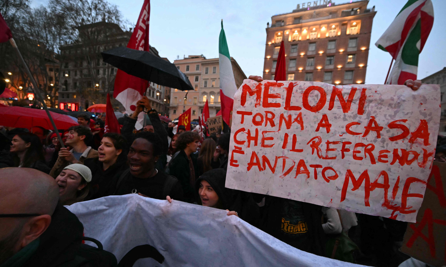 Gen Z's Impact on Politics: Rejecting PM Meloni's Reform in Italy
