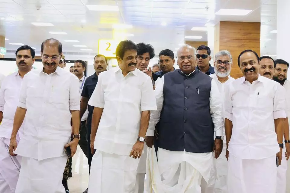 Upcoming Assembly Polls In Kerala Between UDF And CPM-BJP Collective, Says Rahul Gandhi Upcoming Assembly Polls In Kerala Between UDF And CPM-BJP Collective, Says Rahul Gandhi