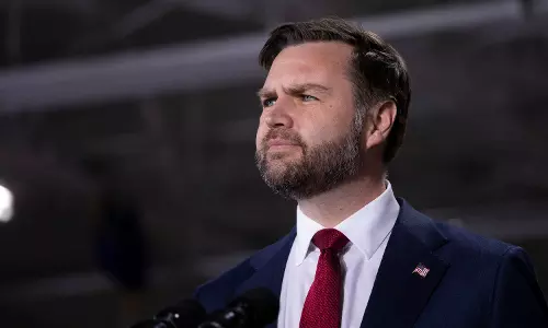 Iran Wants to Negotiate with Vance, Not Kushner or Witkoff: Report