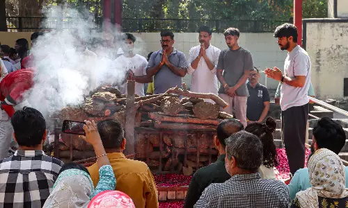 He Is In A Happy Place Now : Harish Ranas Last Rites Conducted