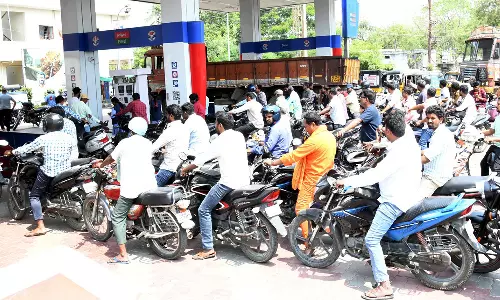 Panic Leads To Long Lines At Petrol Pumps In Karimnagar, Warangal Districts
