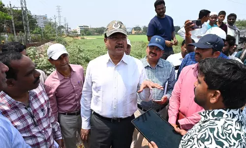 HYDRAA Cracks Down on Layout Encroachments in Patighanpur