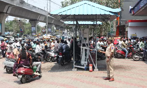 Fuel Panic Grips Hyderabad, Queues Cause Traffic Snarls