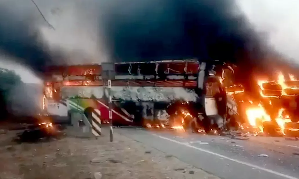 14 Die As Bus Catches Fire in AP Accident