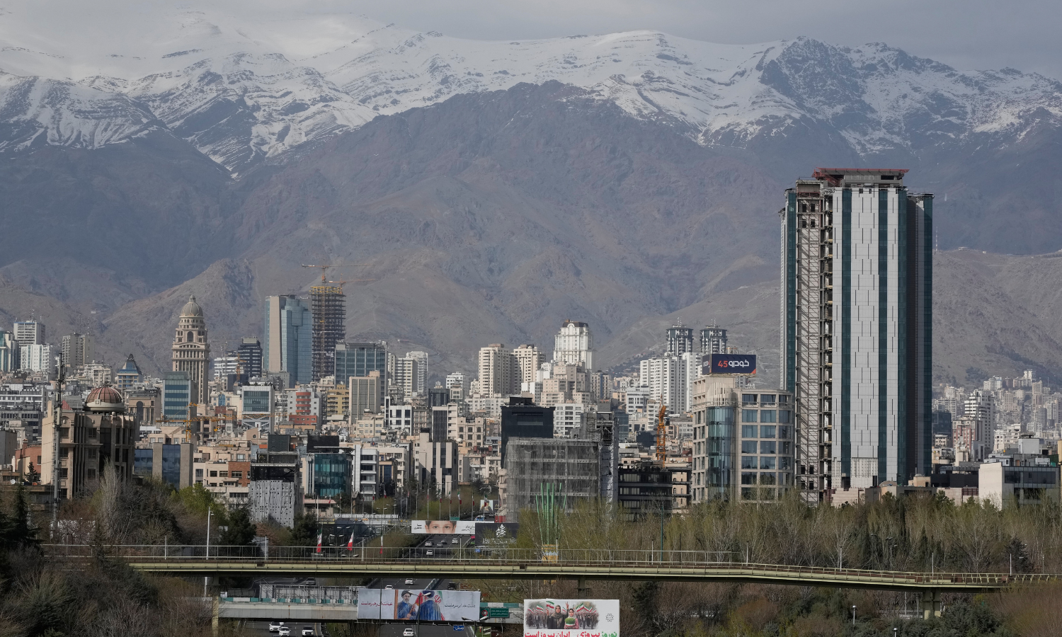 Iran War’s Environmental Toll May Cause Decades of Damage, Health Risks: Experts