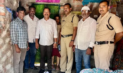 Woman Held With Explosives Stock in Warangal