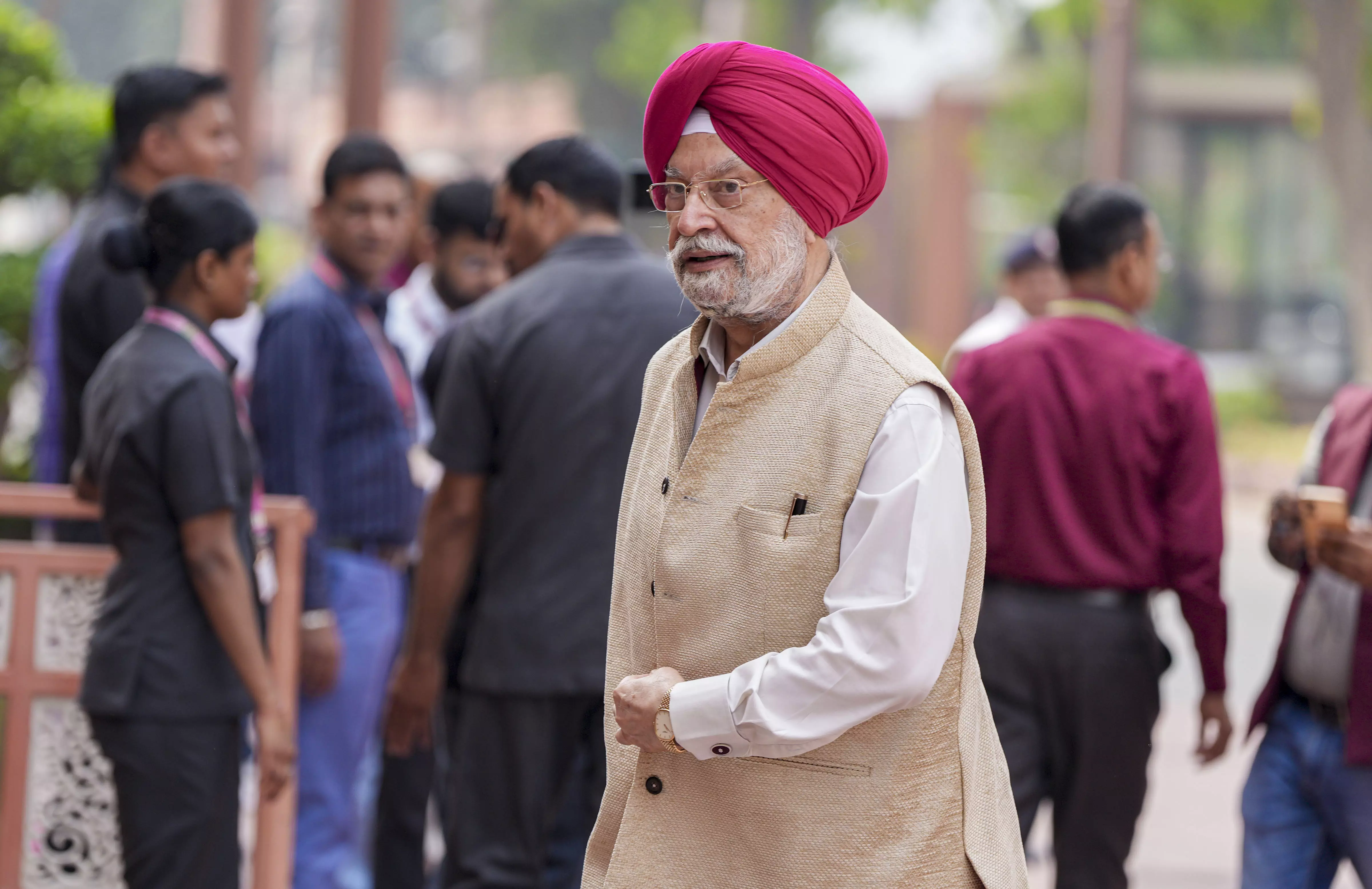 India Prepared for Global Challenges, Dismisses Lockdown Rumors India Prepared for Global Challenges, Dismisses Lockdown Rumors