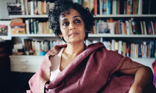 Arundhati Roy, Han Kang Among Winners of US Book Critic Awards