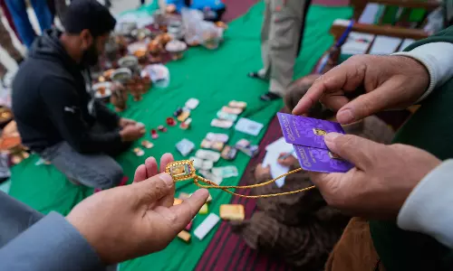 Gold Futures Jump Rs 1,997 to Rs 1.41 Lakh/10g on Global Rebound