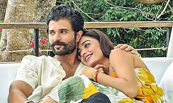 Rashmika–Vijay’s ‘No Joint Frames’ Rule