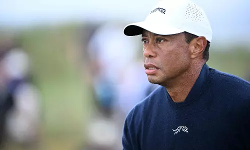 Tiger Woods Arrested on DUI Charge After Florida Car Crash
