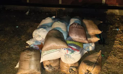 Joint Raid In Ballari Leads To Seizure Of 82 Quintals Of PDS Rice