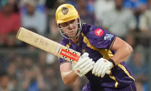Back Injury Keeps Cameron Green from Bowling in KKR Debut Back Injury Keeps Cameron Green from Bowling in KKR Debut