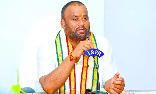 Minister Directs Officials to Act Sternly Against Buses Transporting Commercial Goods, Heavy Loads