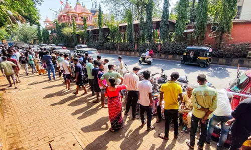 Woman Attempts Suicide Over LPG Cylinder