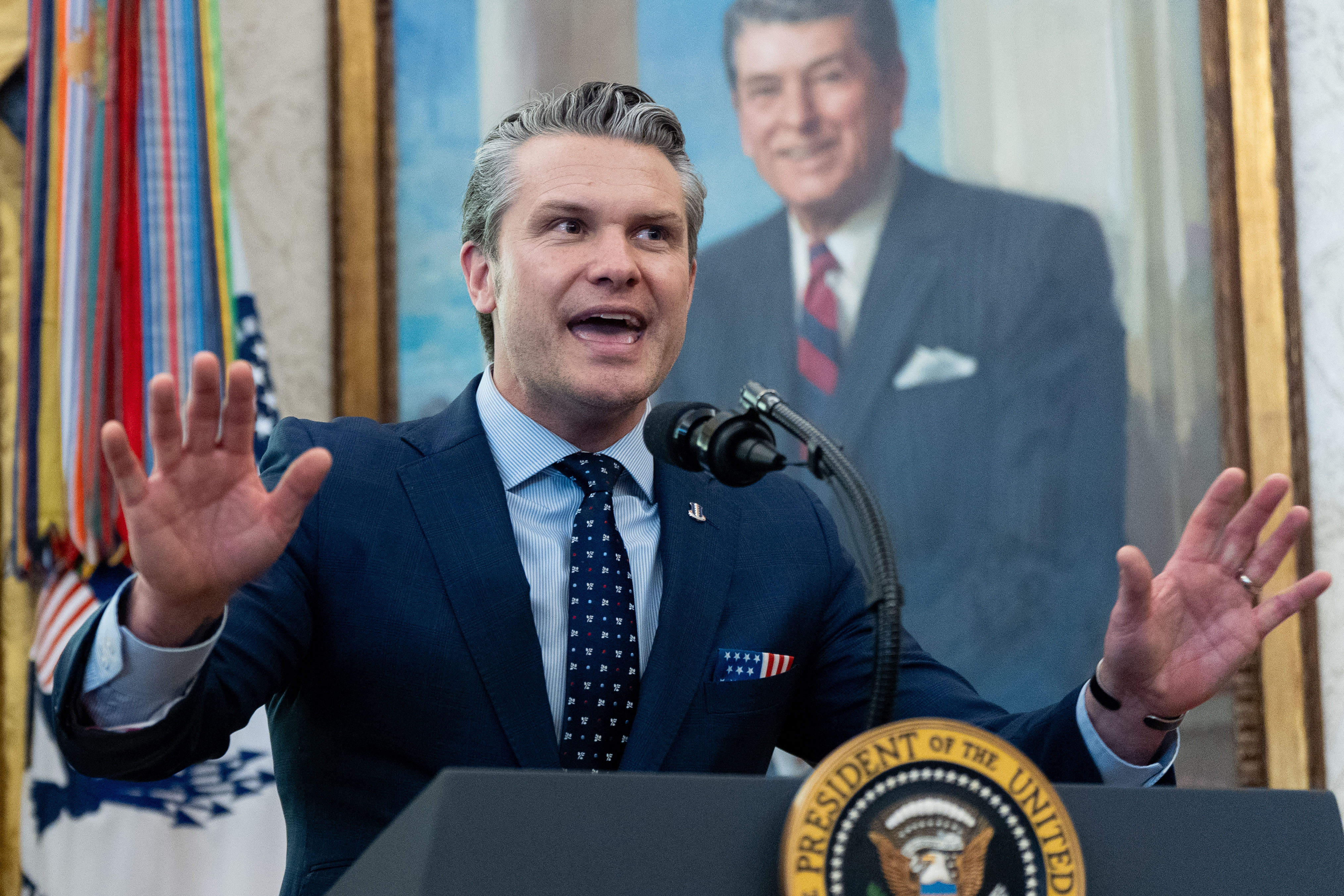 Hegseth Broker Eyed Defence Fund Before Iran Strikes