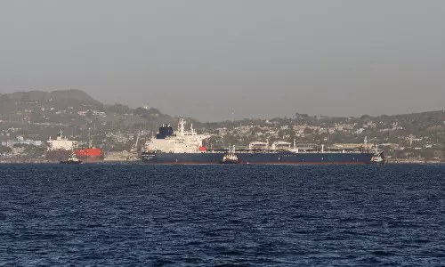 Russian Tanker Brings Oil to Cuba as US Eases Blockade Russian Tanker Brings Oil to Cuba as US Eases Blockade
