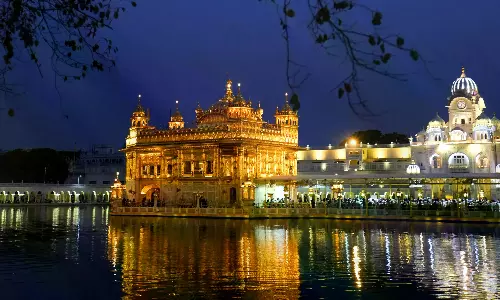 Punjab and Haryana HC Seeks Centre Reply on Sikh Articles in Blue Star Case Punjab and Haryana HC Seeks Centre Reply on Sikh Articles in Blue Star Case