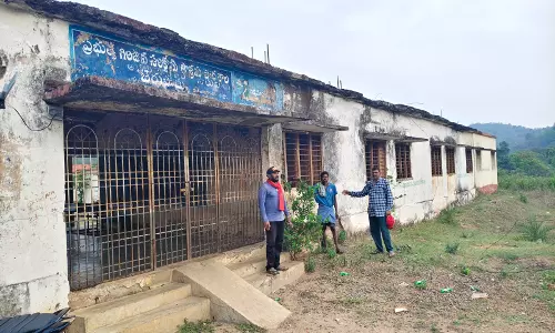 Vishakapatnam- Parents Complain Against 54 Ashram Schools In Parvathipuram ITDA