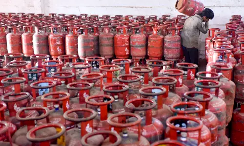 Hyderabad: Eateries Increase Food Prices After LPG Hike