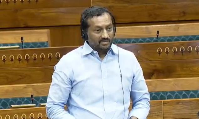 Medak MP Urges Centre for Second Terminal at Shamshabad Airport Amid Capability Crunch