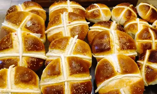 Easter Buns Fly Off Shelves in Ooty
