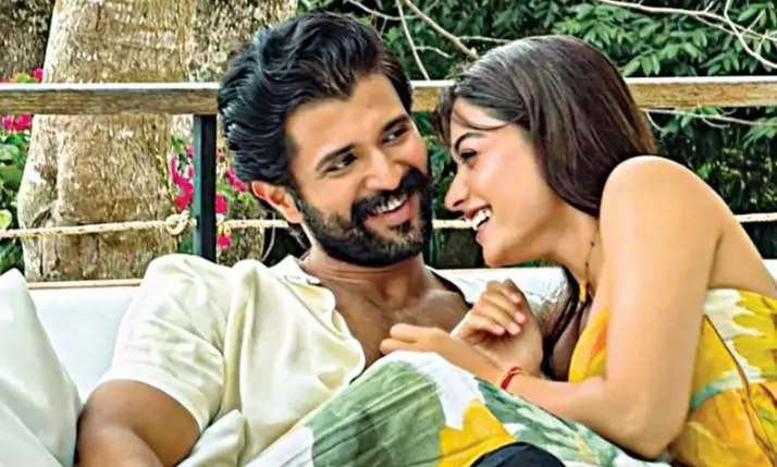 Couple Over The Moon With Buddymoon Time Couple Over The Moon With Buddymoon Time