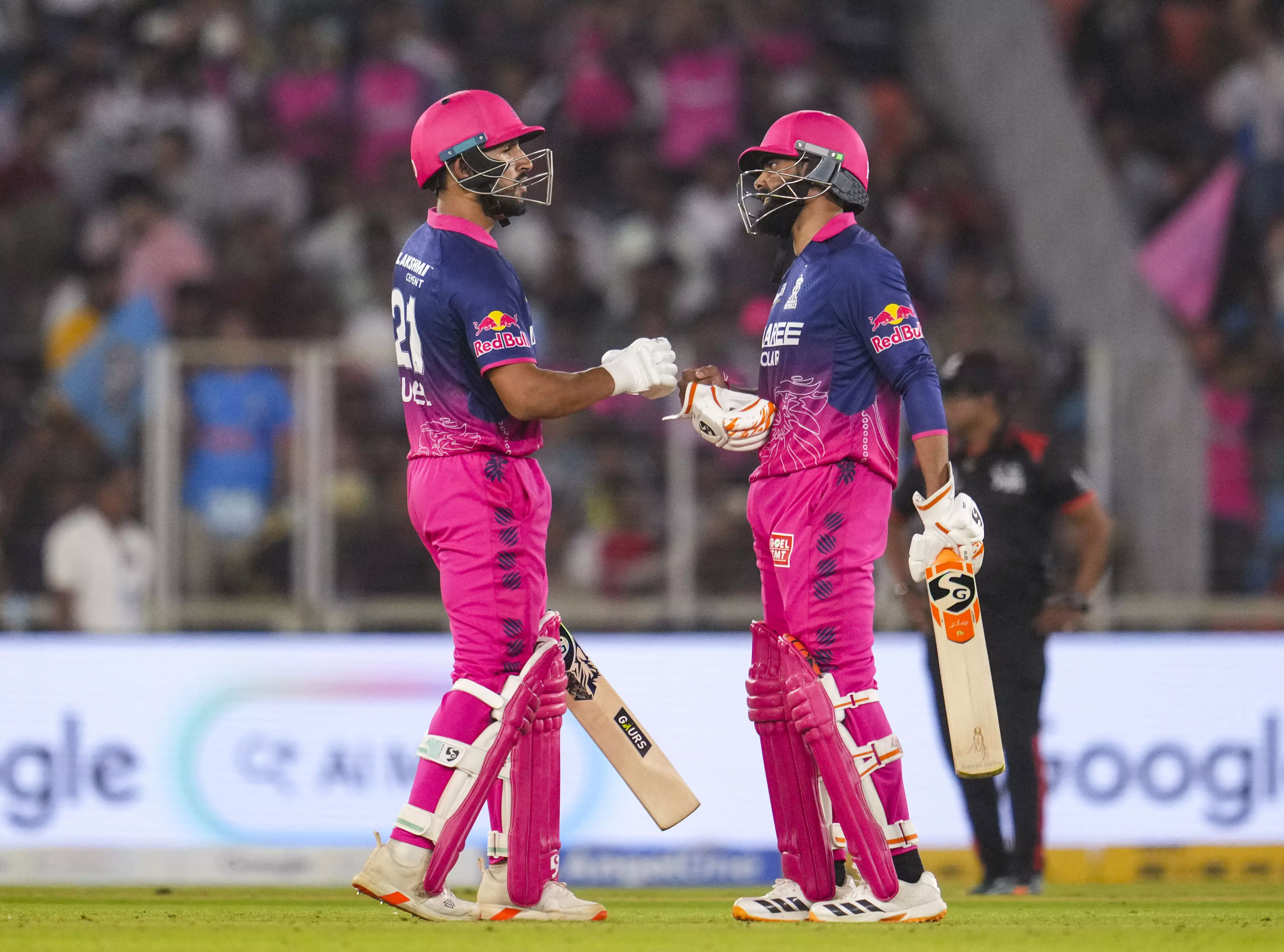 Dhruv Jurel Blazes 75 as Rajasthan Royals Post 210/6 Dhruv Jurel Blazes 75 as Rajasthan Royals Post 210/6