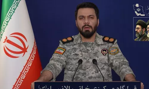 Iran Warns of Crushing Strikes on US Assets, Regional Host Nations