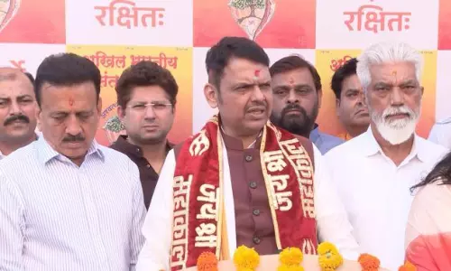 Fadnavis Says ED Looking Into Kharat’s Transactions