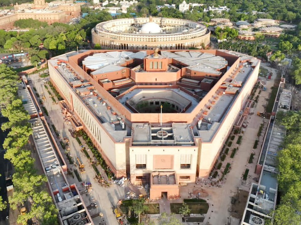 Parliamentary Panel Defers Report on PM, CMs Removal Bill