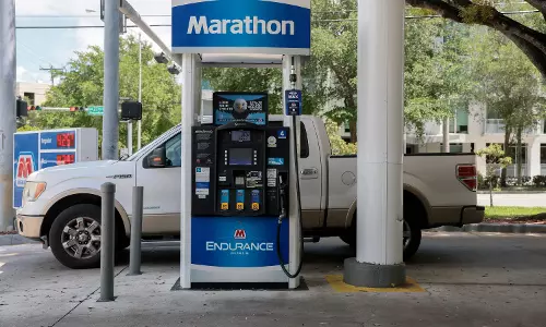 Oil Drops, US Futures Rise on Iran Ceasefire Deal Oil Drops, US Futures Rise on Iran Ceasefire Deal