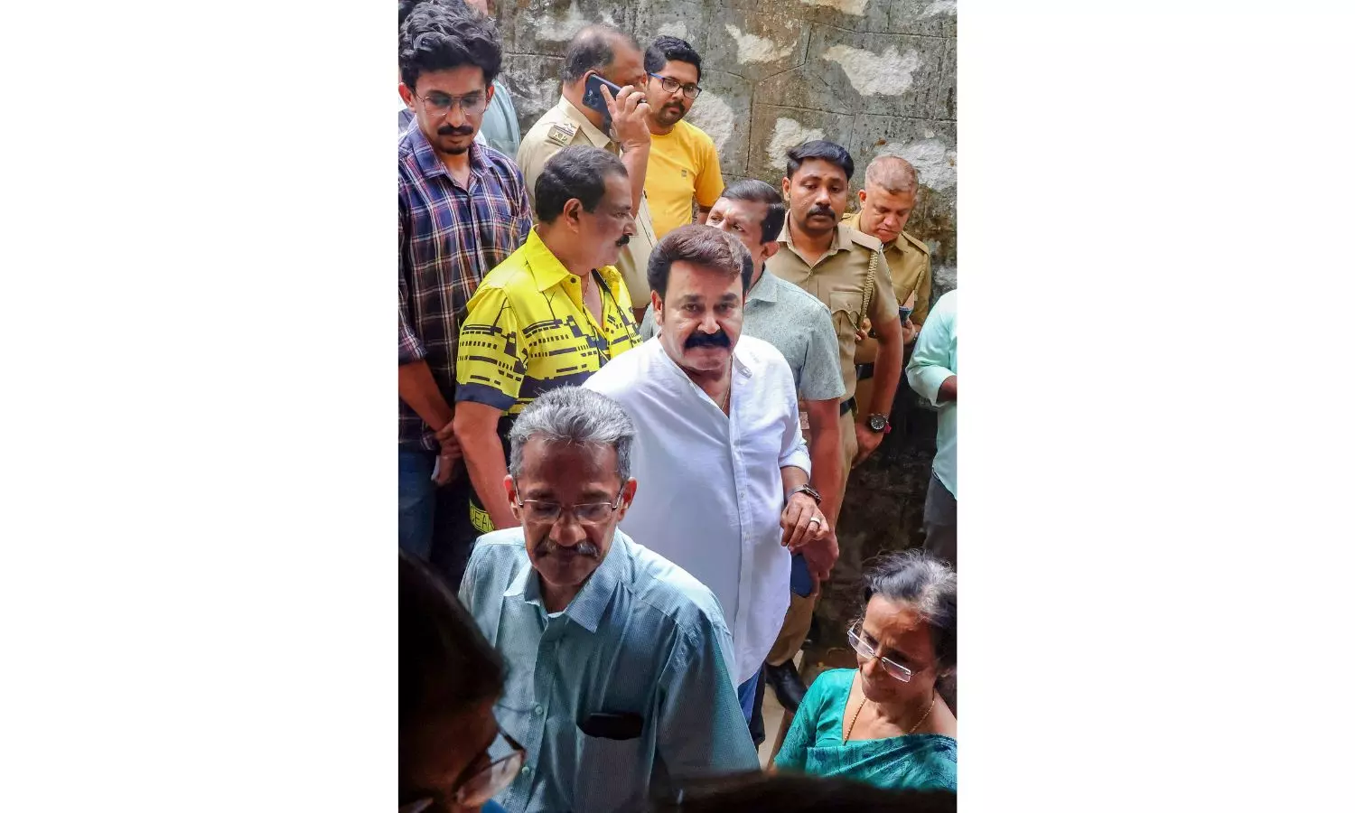 Kerala Votes In Record Numbers: Final Poll Percentage Expected To Cross 80 pc Kerala Votes In Record Numbers: Final Poll Percentage Expected To Cross 80 pc