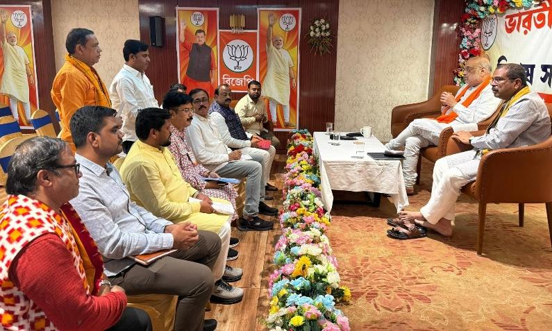 Shah Reviews Bengal Poll Strategy With Odisha BJP Leaders; Focus On Odia Voter Pockets
