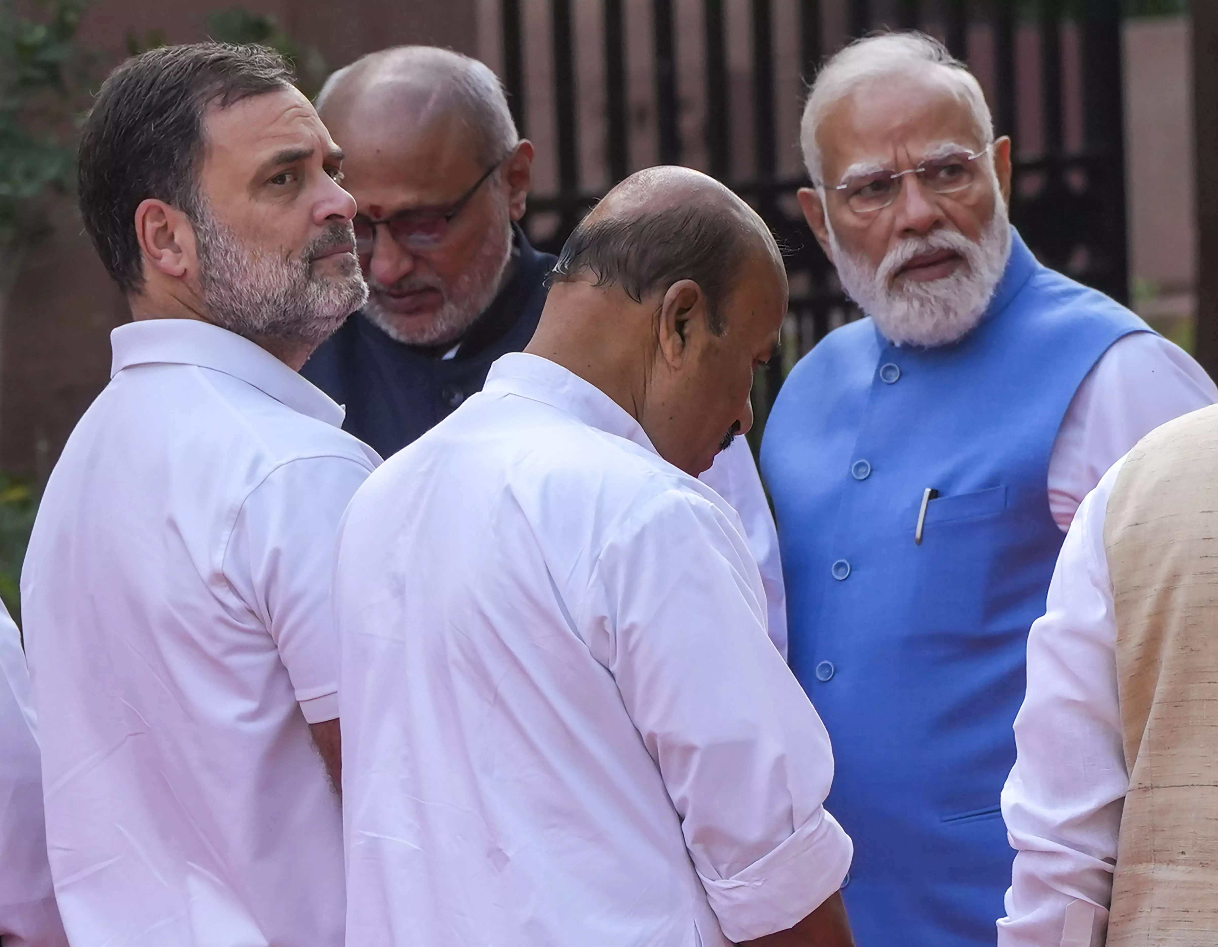 Won’t Let Bengalis Become Minority In Bengal: Modi Won’t Let Bengalis Become Minority In Bengal: Modi