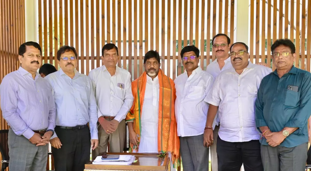 Musi Project: Displaced Residents Demand Relocation Within Same Locality, Meet Deputy CM Musi Project: Displaced Residents Demand Relocation Within Same Locality, Meet Deputy CM