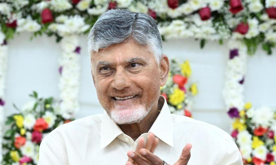 Naidu Expresses Shock Over Kurnool Street Accident Naidu Expresses Shock Over Kurnool Street Accident