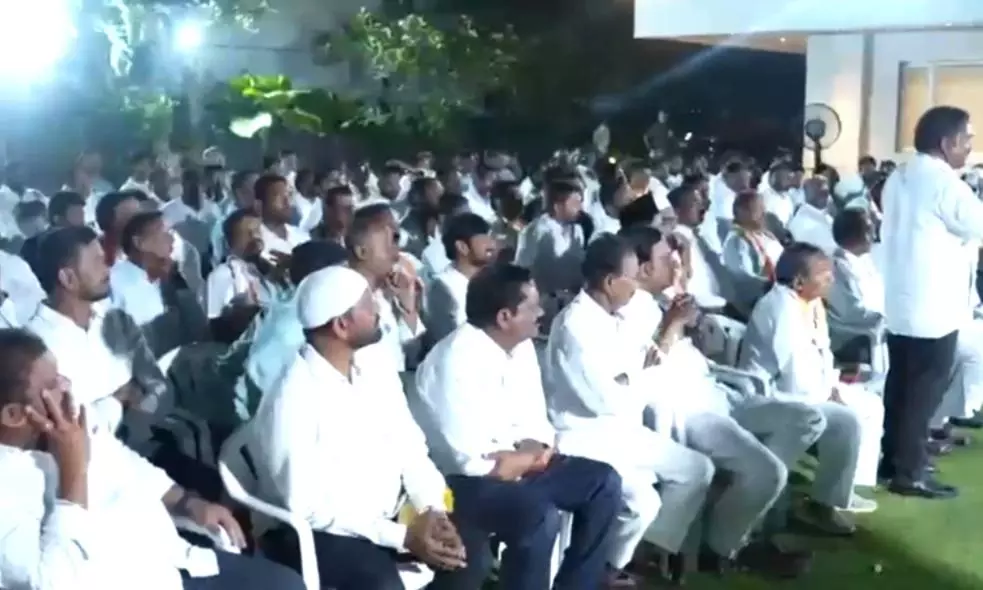 CM Slams Jeevan Reddy For ‘Betrayal’ CM Slams Jeevan Reddy For ‘Betrayal’