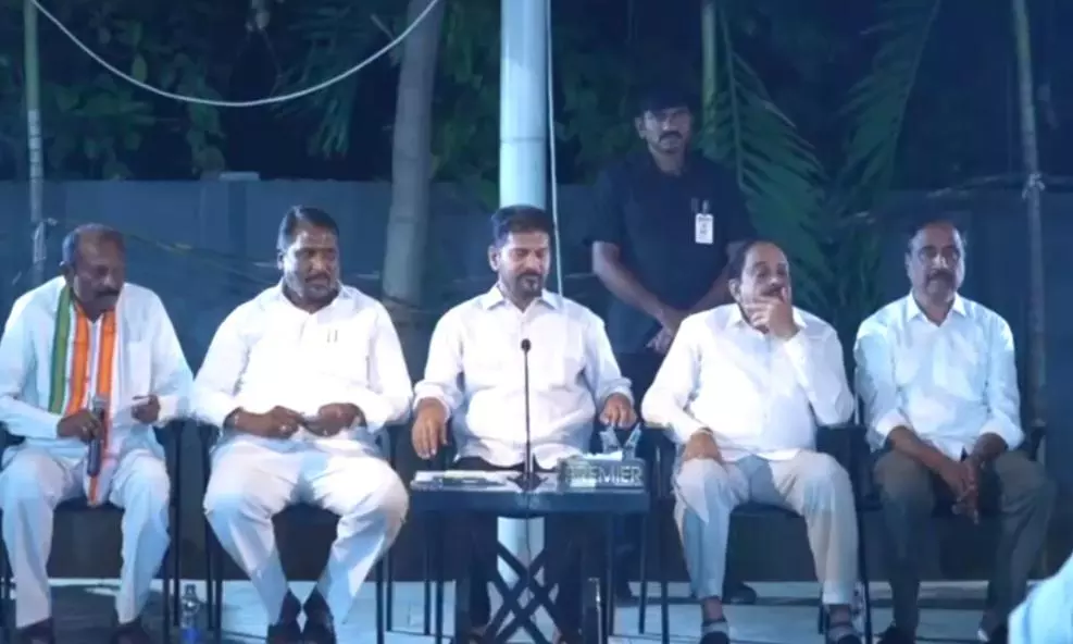 CM Slams Jeevan Reddy For ‘Betrayal’ CM Slams Jeevan Reddy For ‘Betrayal’