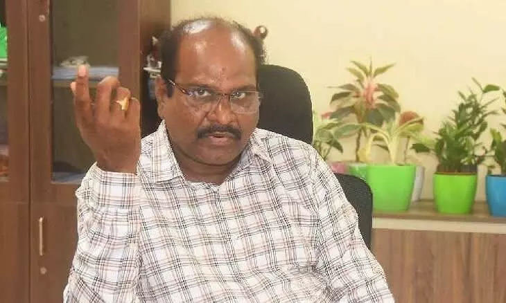 Nellore Officials Told To Curb Price Rise Ahead Of Dasara Nellore Officials Told To Curb Price Rise Ahead Of Dasara