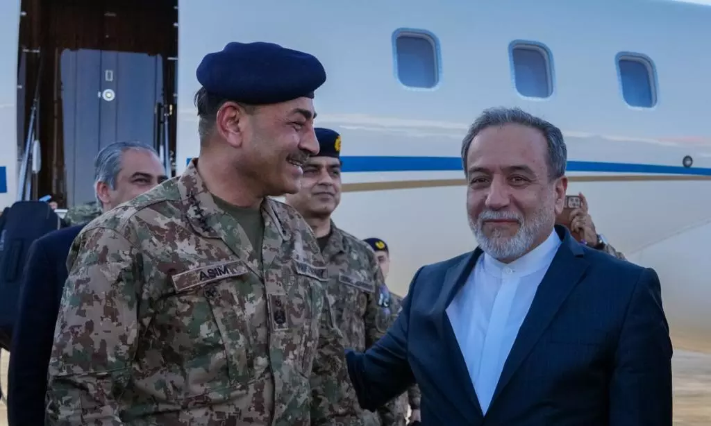 Pakistan’s Army Chief To Meet Iranian Officials In Tehran