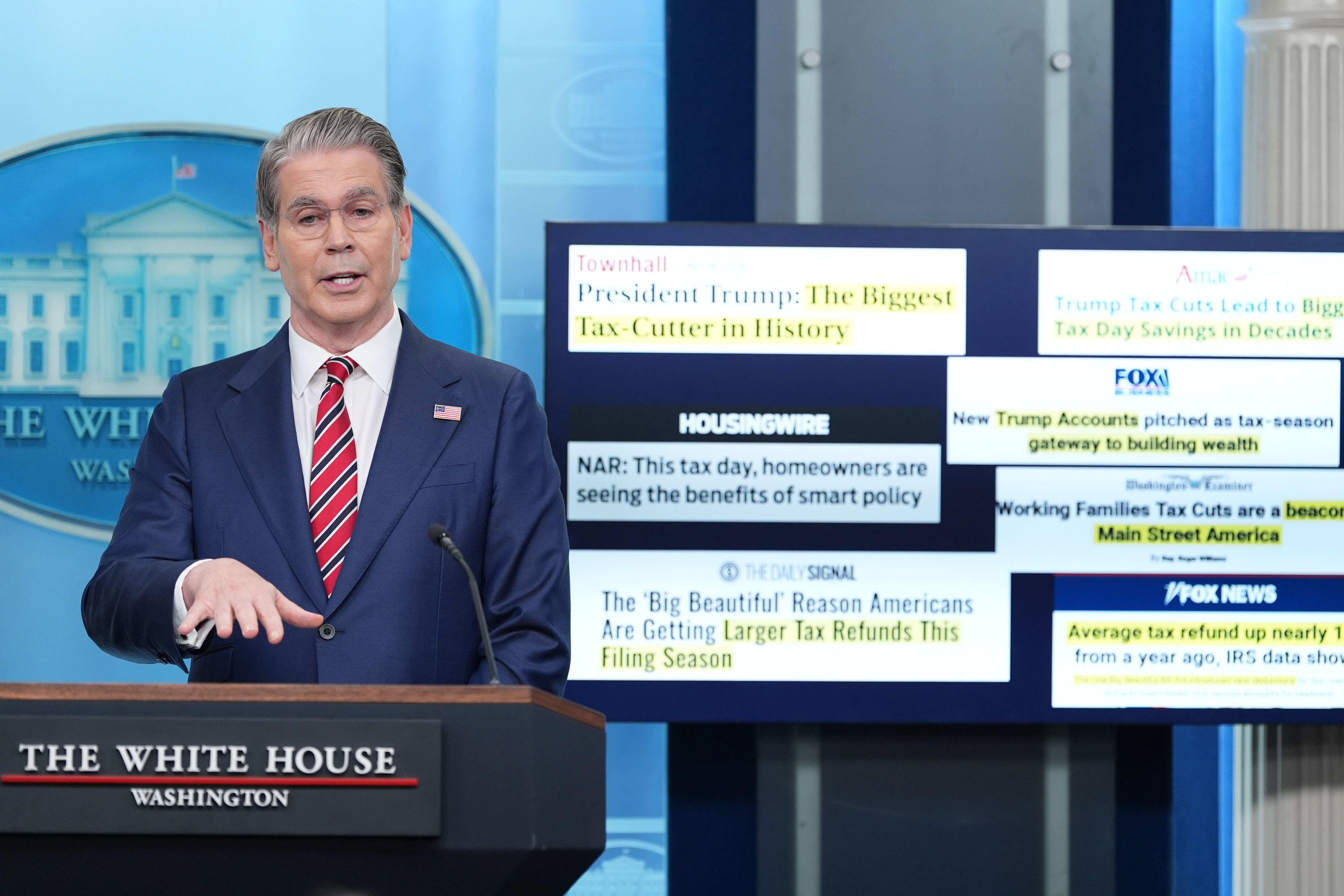 US Rules Out Renewal of Waiver Allowing India to Buy Russian Oil