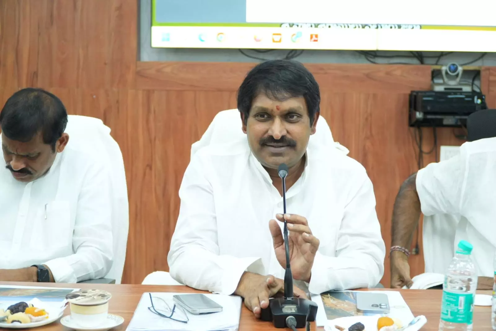 Ravichandra Rejects Call Data Claims, Seeks Probe Into Boat Theft Ravichandra Rejects Call Data Claims, Seeks Probe Into Boat Theft